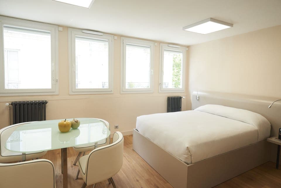 Studio | Desk, soundproofing, free WiFi, bed sheets