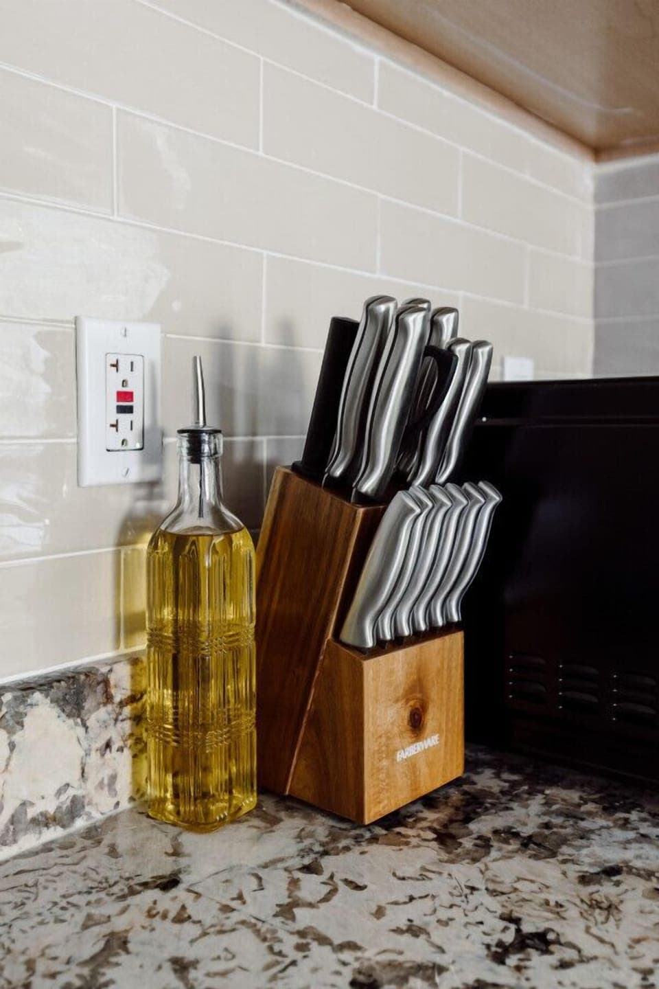 Prepare gourmet meals in our contemporary and well-appointed kitchen