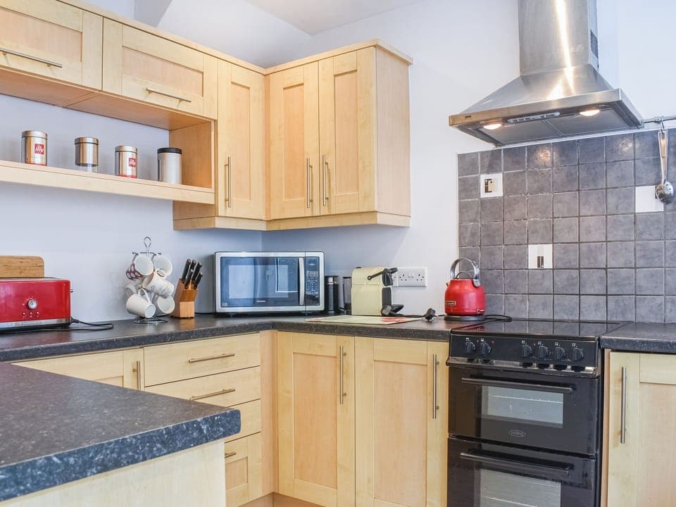 Kitchen | Oaklea Cottage, Windermere