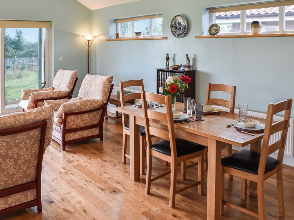 Dining Area | Cedar Lodge - Solar Rise Lodges, Old Buckenham
