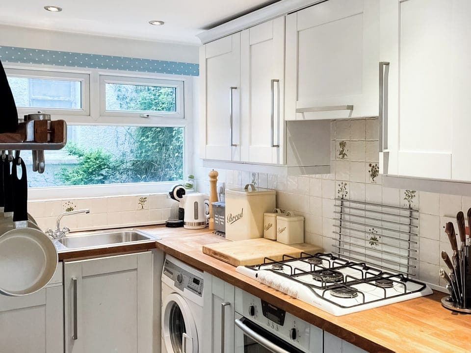 Kitchen | Hepzibah Cottage, Broad Haven