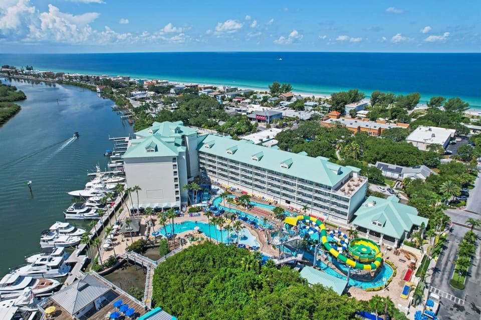 On site water park, comes with 4 free Daily Passes