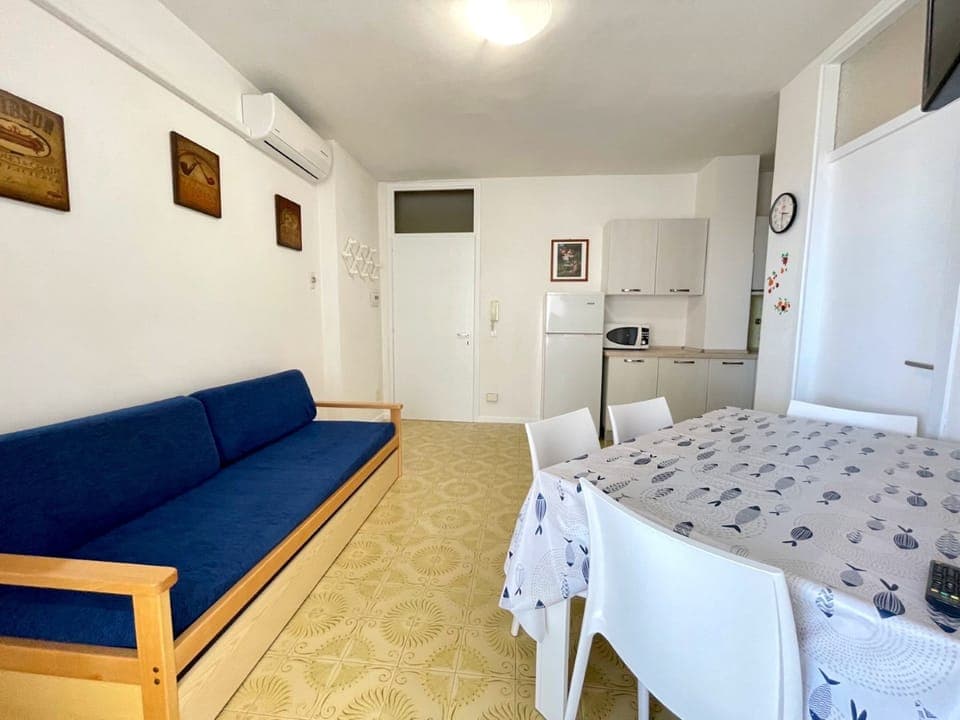 Apartment, 1 Bedroom, Balcony, Ocean View | Interior