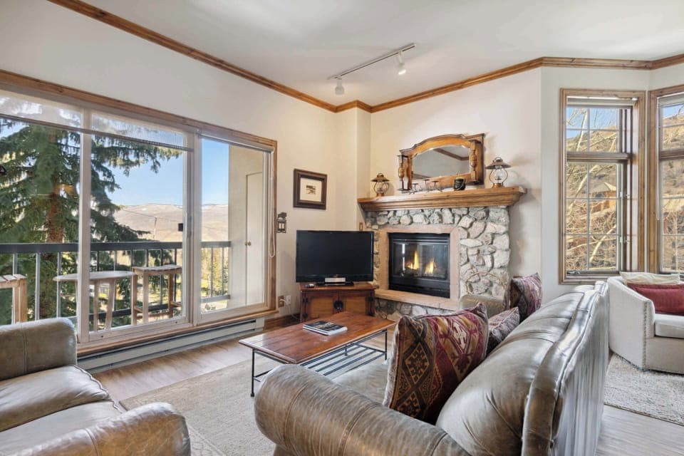 boardersll-113-2988_54462690875_o