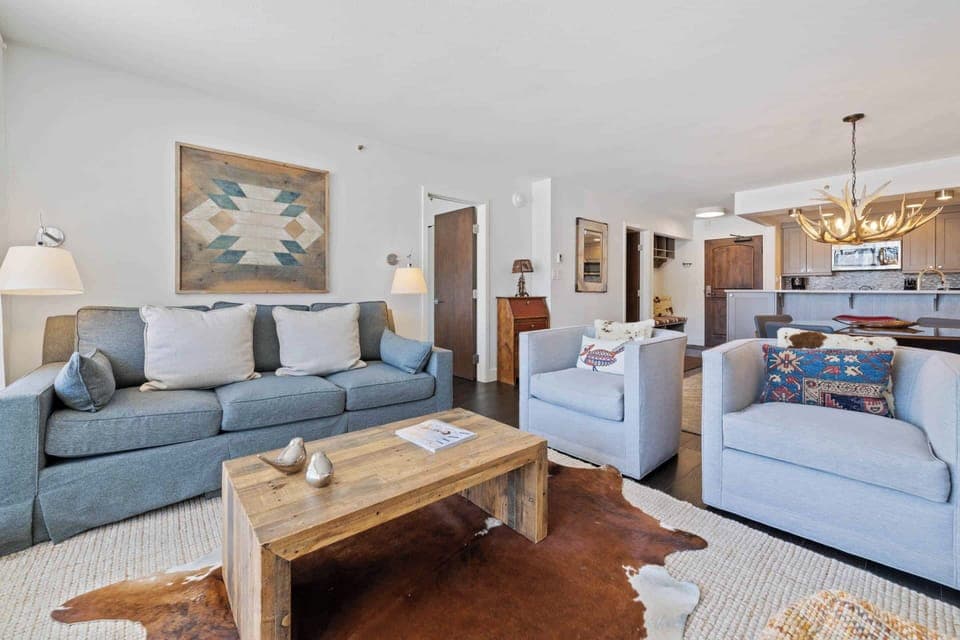 1685569536311-1739-2