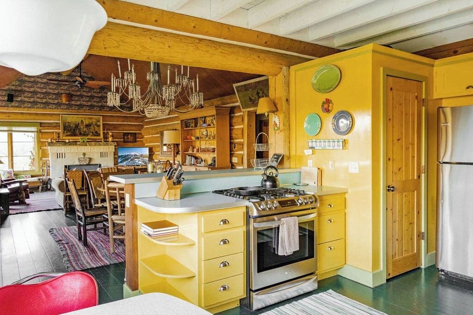 MDW Chief Joseph Rustic Log Home