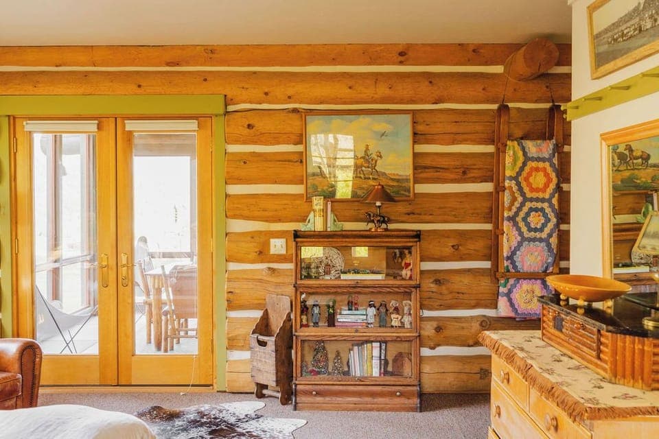 MDW Chief Joseph Rustic Log Home