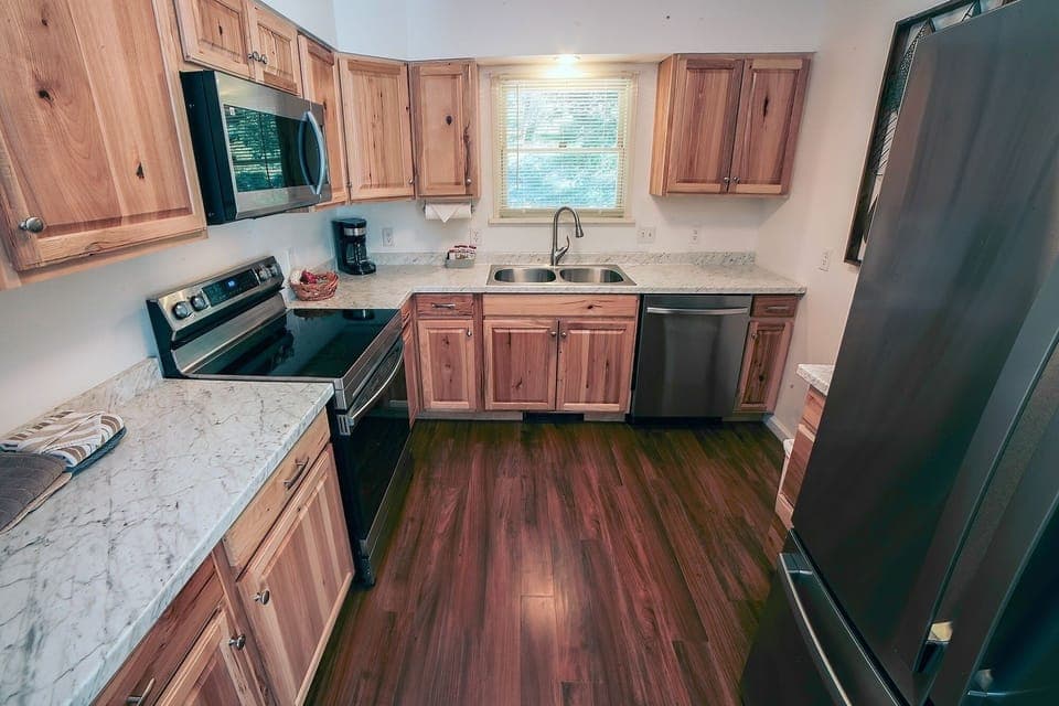 Condo, 2 Bedrooms | Private kitchen | Fridge, oven, coffee/tea maker, toaster