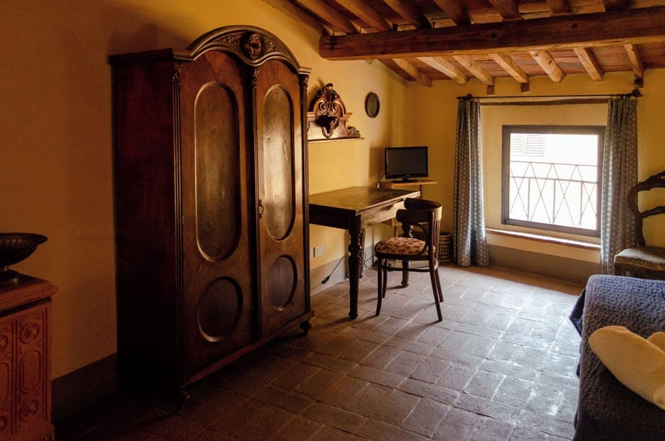 Double Room | Hypo-allergenic bedding, down comforters, individually decorated