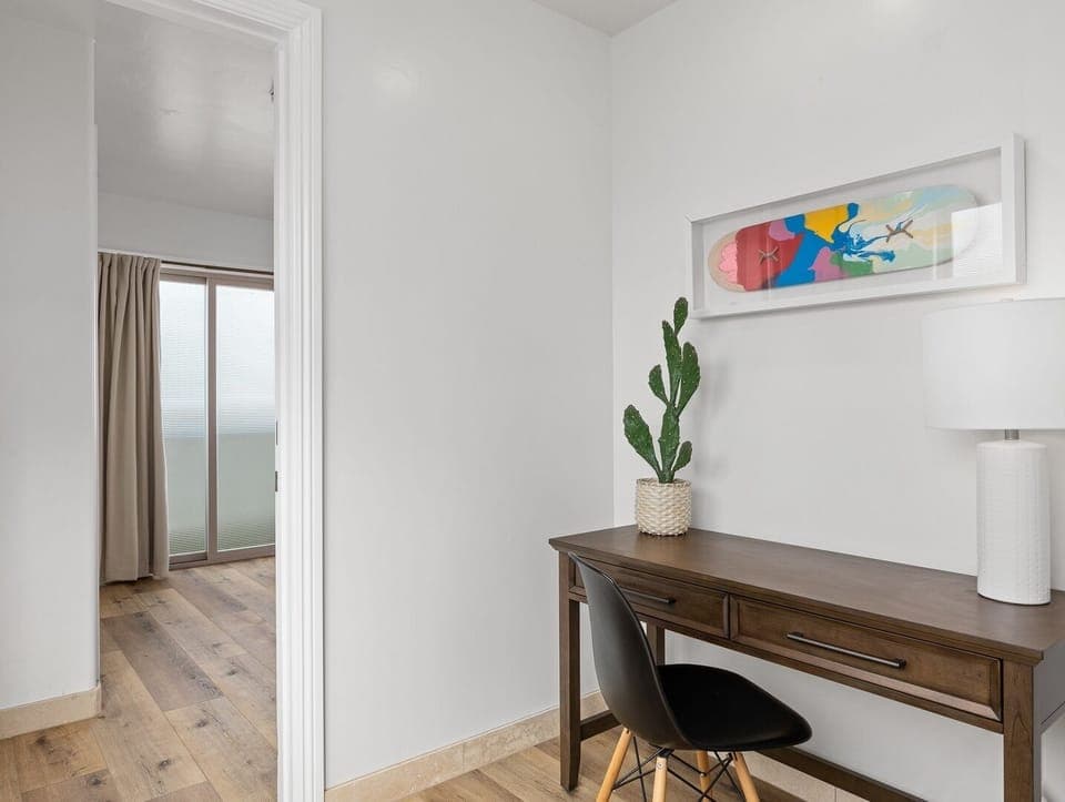 82827b67-9df6-42d7-9e6c-d873b4174d8d