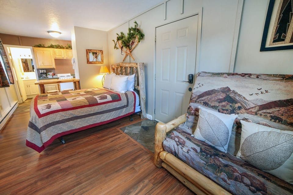 Apartment, 1 Bedroom | 1 bedroom, free WiFi