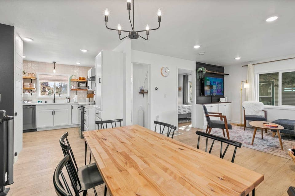 Dining Area With Site Lines of Kitchen And Living Room