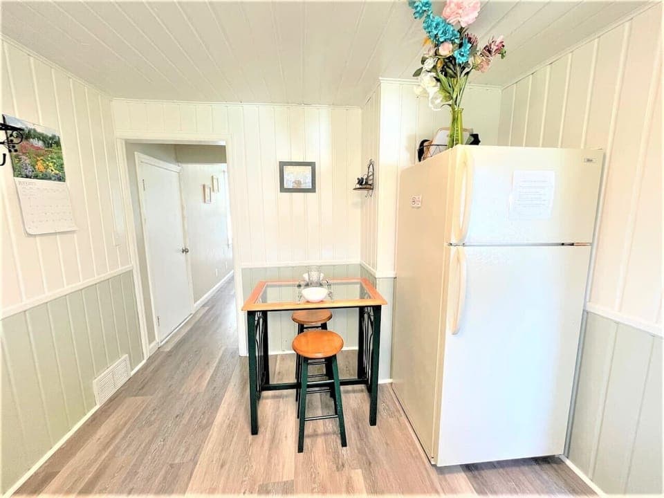 Small Dining Area