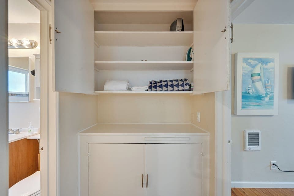 Apartment (1 Bedroom) | Interior