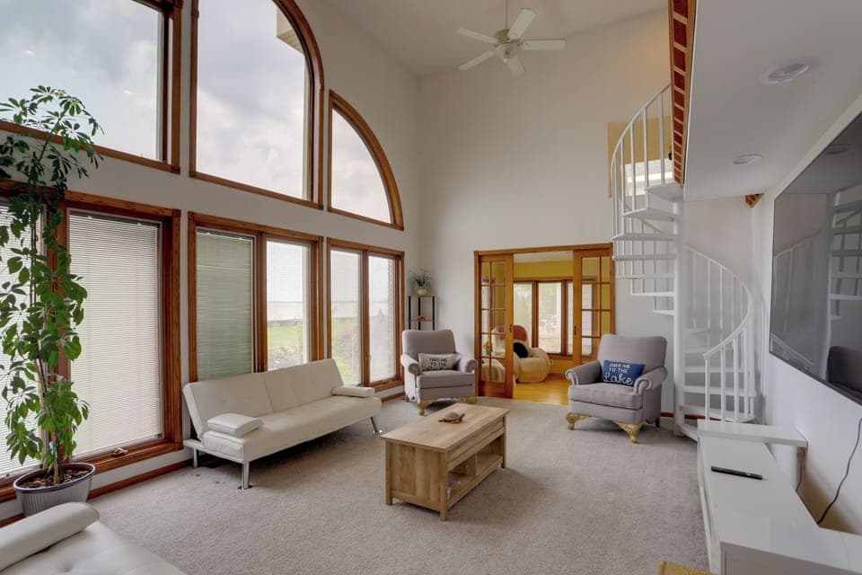 House (4 Bedrooms) | Interior