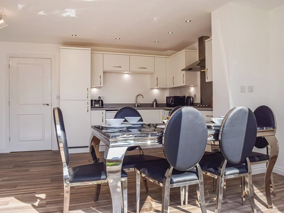 Kitchen/diner | The Goldsmith, Blackpool