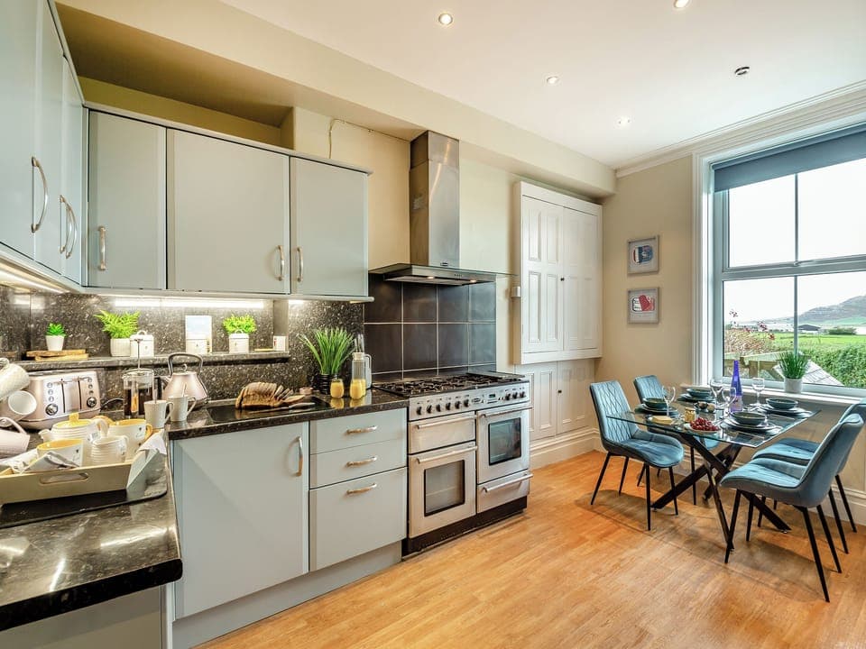 Kitchen/diner | Jack&rsquo;s House, Tywyn, near Aberdovey