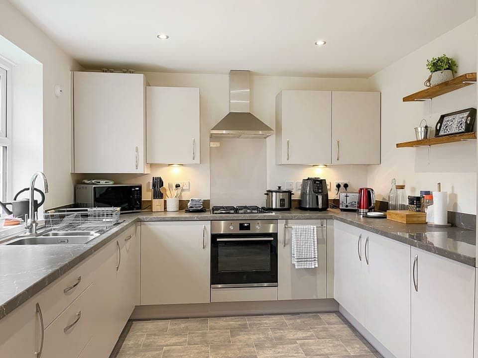 Kitchen | Oakstone House, Buxton