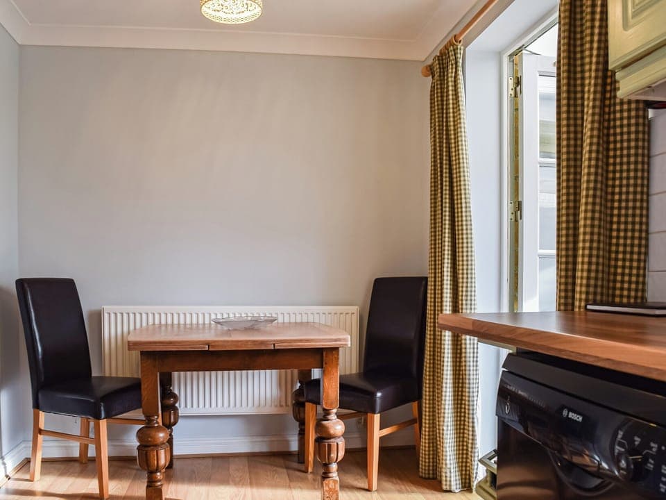 Kitchen/diner | Jasmine Cottage, Chipping Campden