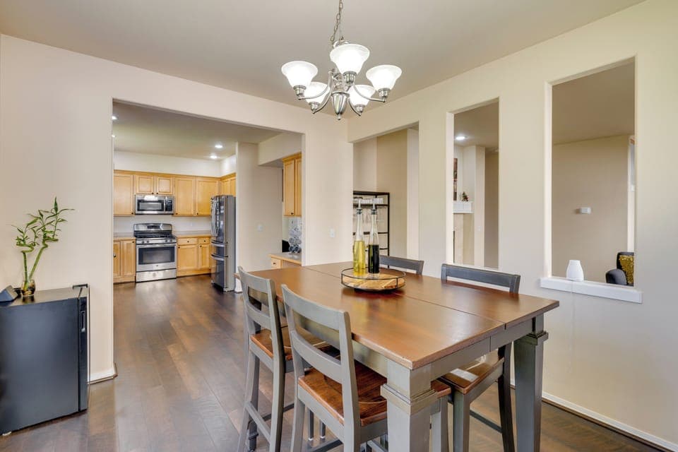 House (3 Bedrooms) | Interior