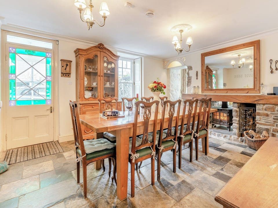 Dining room | Solva-Llys Aber, Solva