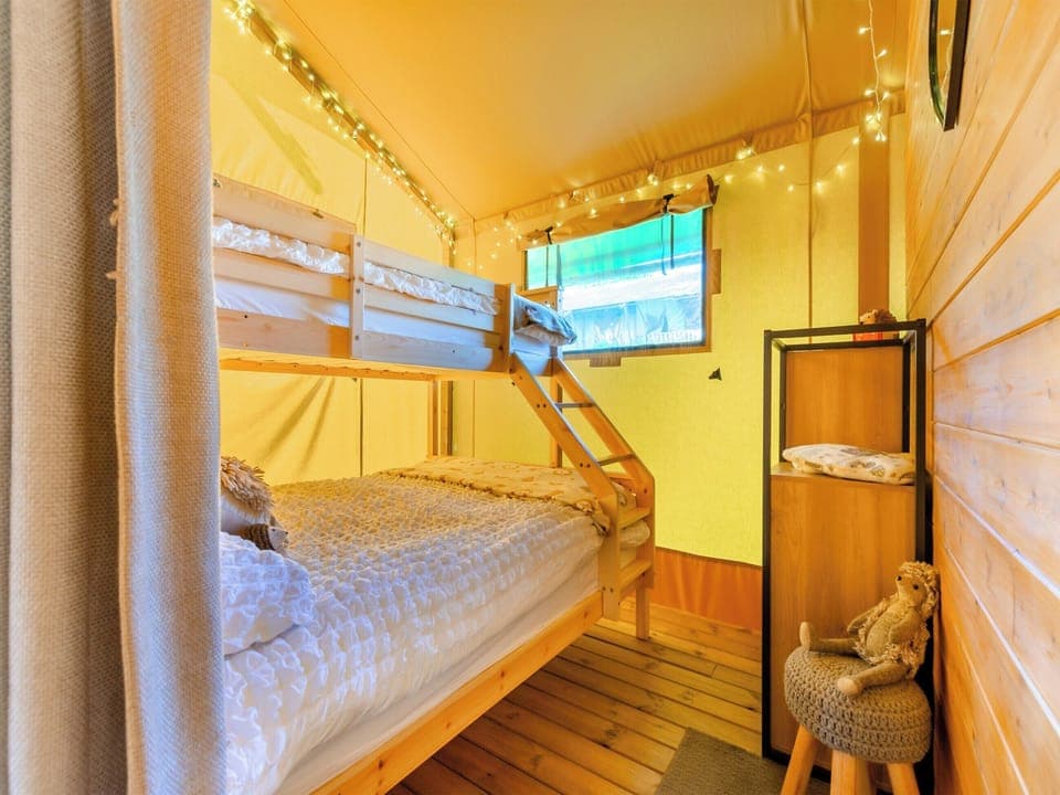 Bunk bedroom | Hedgehog Hideaway - Little North Field, Bishop Thornton, near Harrogate