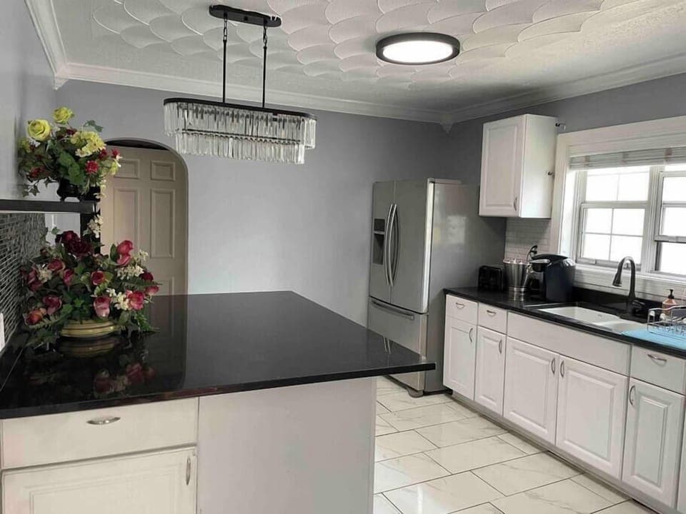 Kitchen (1)