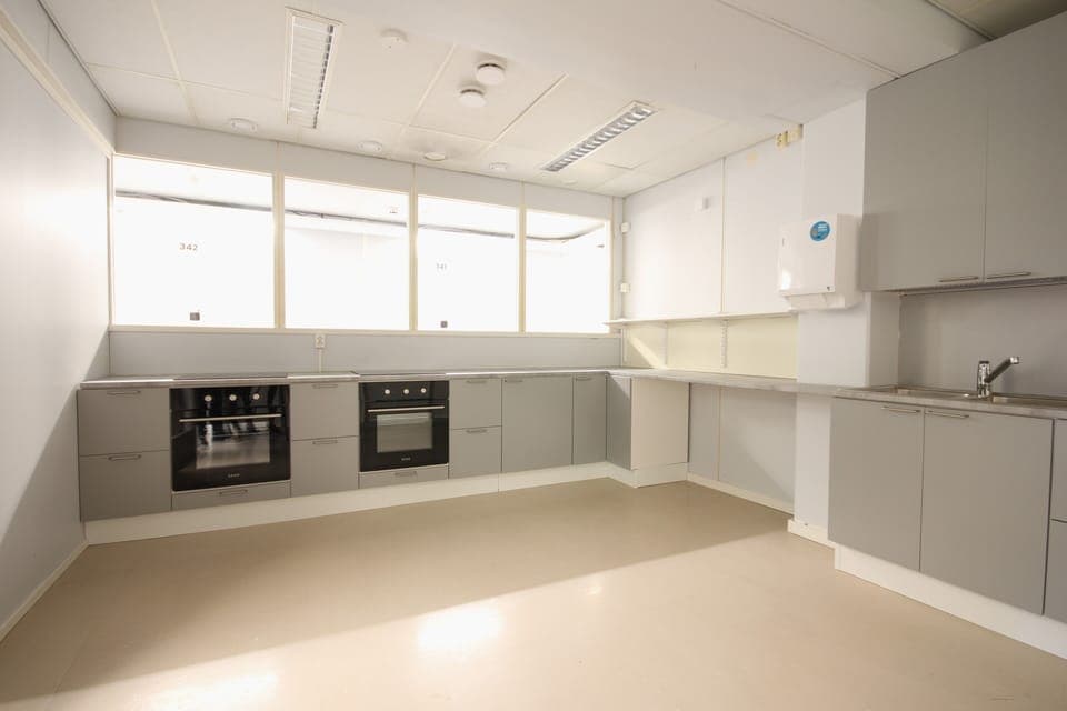 Mini-fridge, microwave, coffee/tea maker, electric kettle