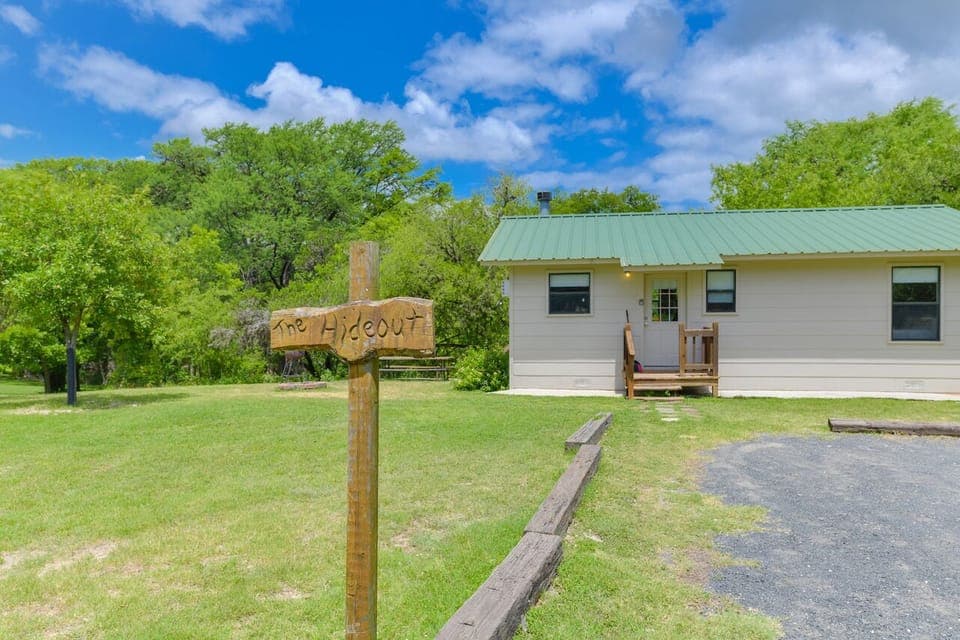 Hideout-1