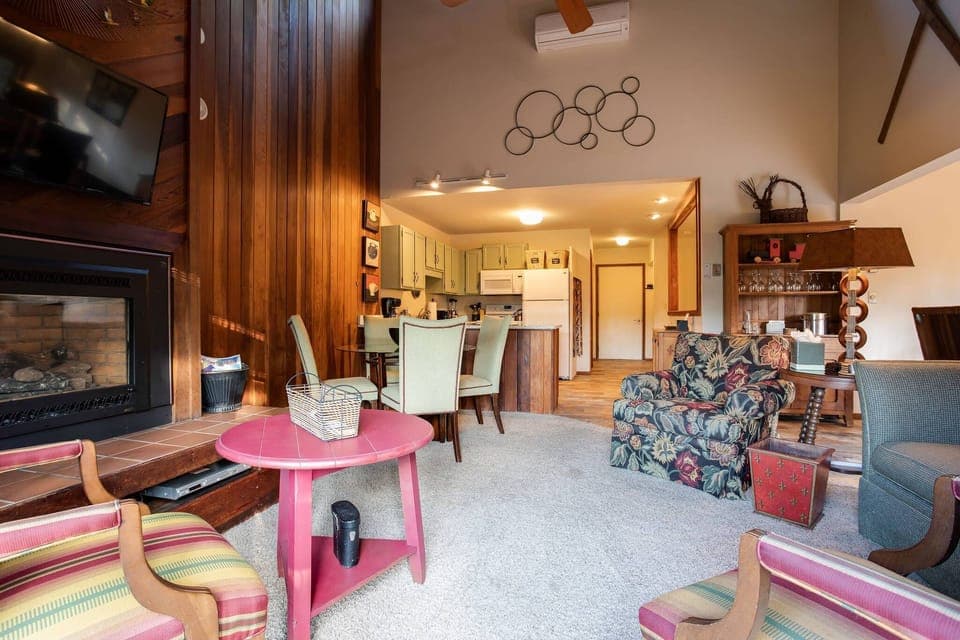 South - Living Area