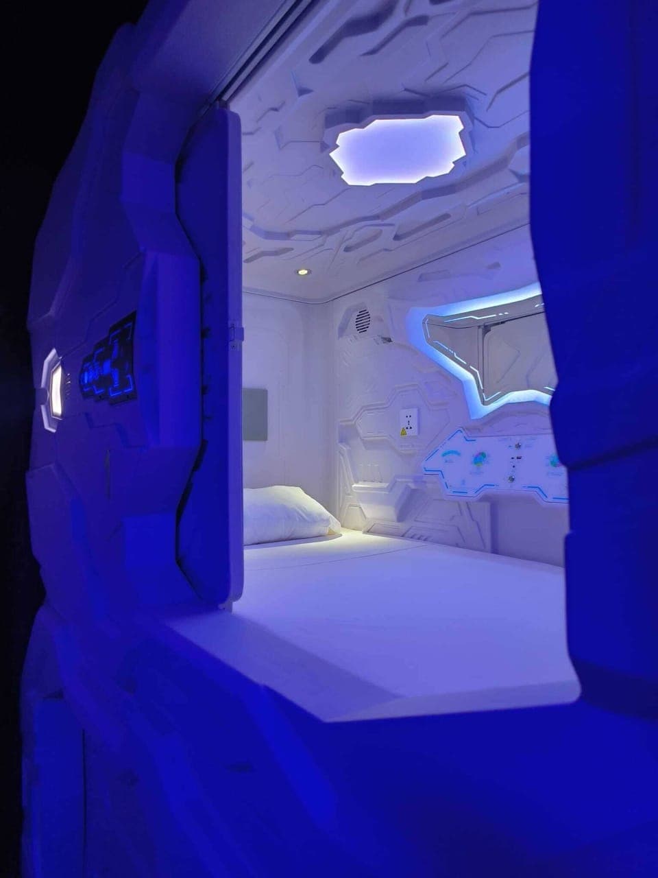 Basic Shared Dormitory, 1 Twin Bed | Down comforters, free WiFi, bed sheets