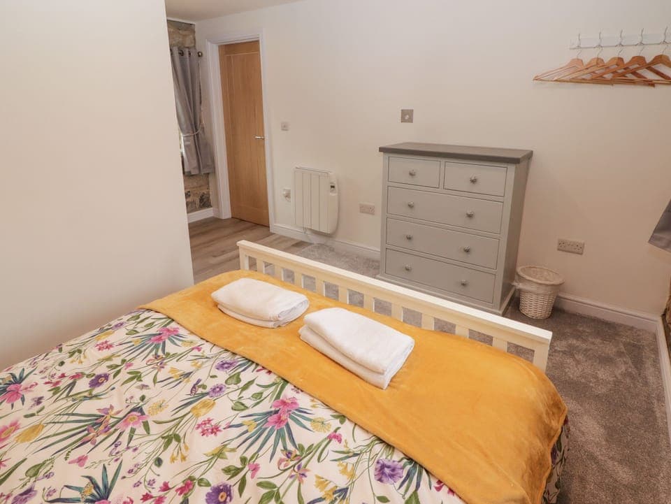 1 bedroom, individually decorated, individually furnished, free WiFi