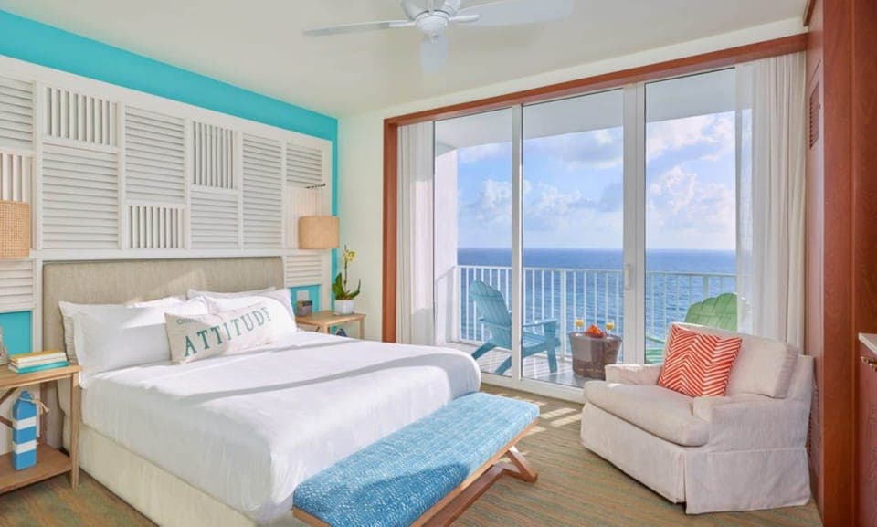 Room, 1 King Bed, Oceanfront (Paradise ) | Premium bedding, pillowtop beds, in-room safe, desk