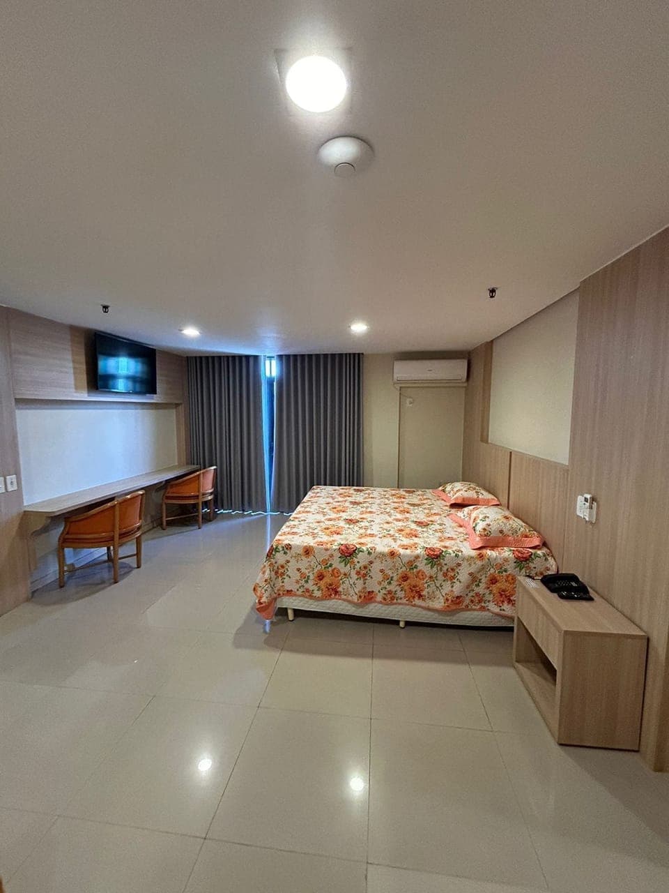 Suite (Tower) | Room amenity