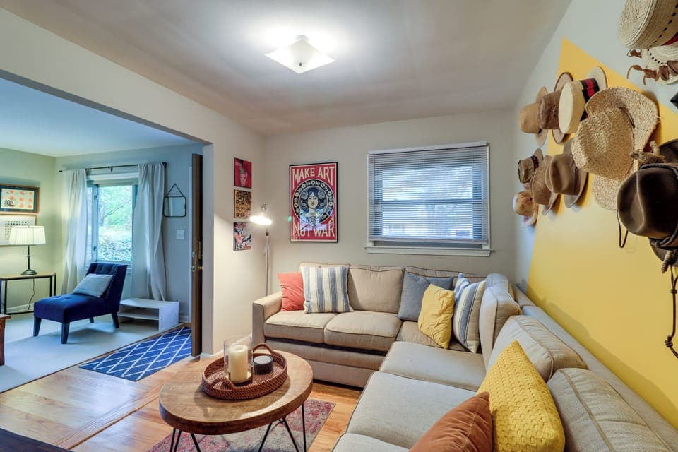 House (2 Bedrooms) | Interior