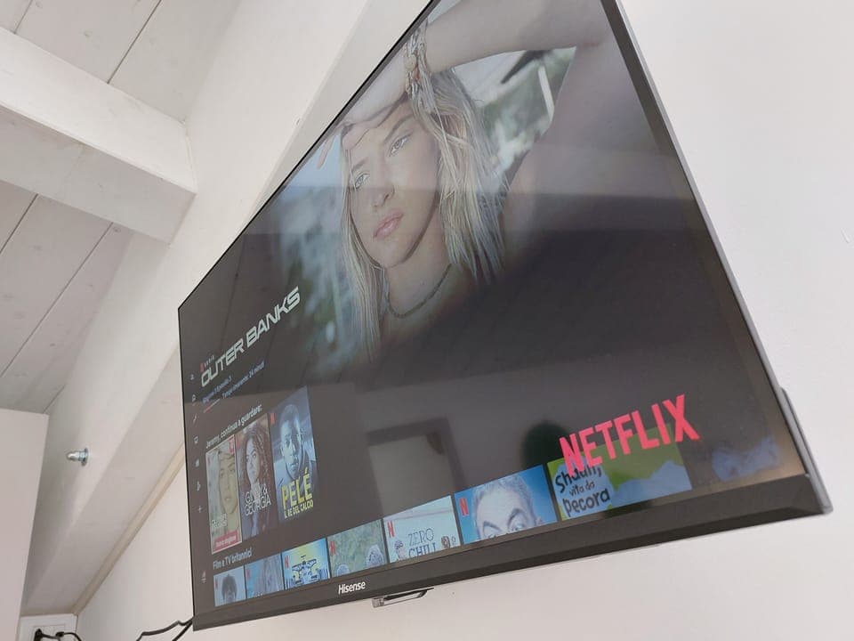 Comfort Penthouse, 2 Bedrooms | Desk, laptop workspace, blackout drapes, soundproofing