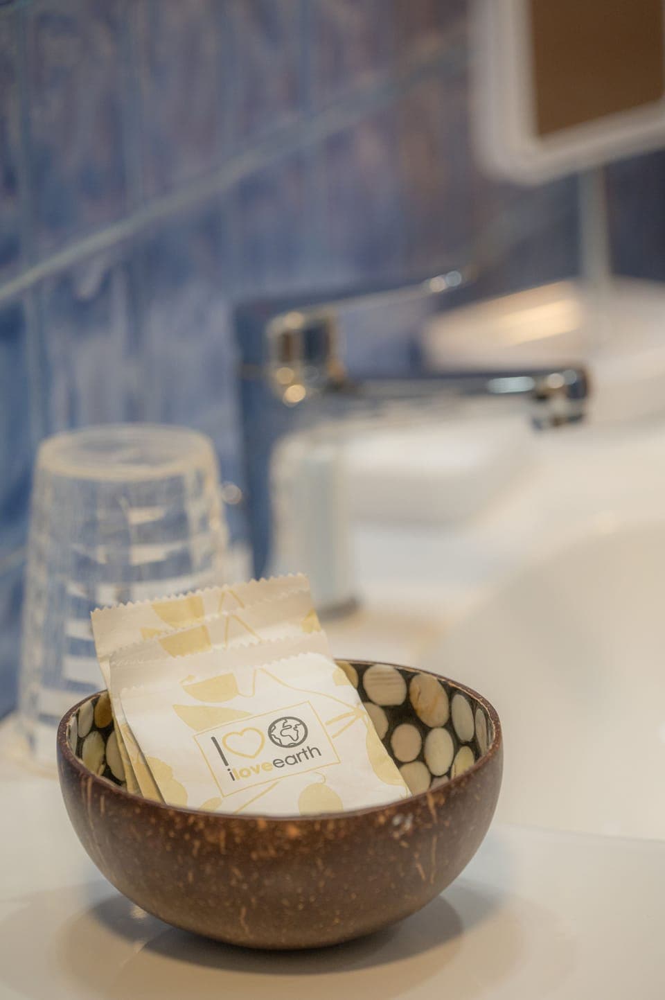 Shower, rainfall showerhead, eco-friendly toiletries, hair dryer