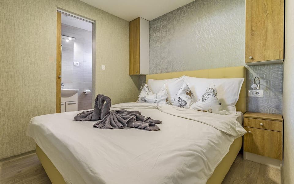 2 bedrooms, free WiFi, bed sheets