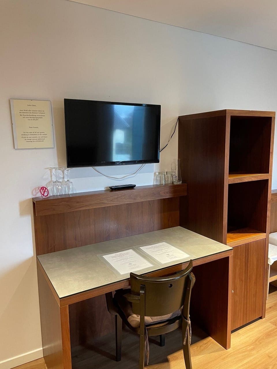 Standard Triple Room | In-room safe, desk, soundproofing, free WiFi