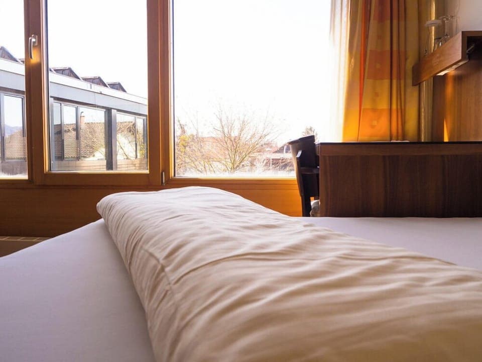 Standard Single Room | In-room safe, desk, soundproofing, free WiFi