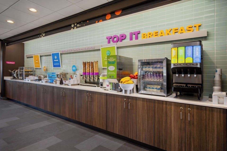 Free daily buffet breakfast