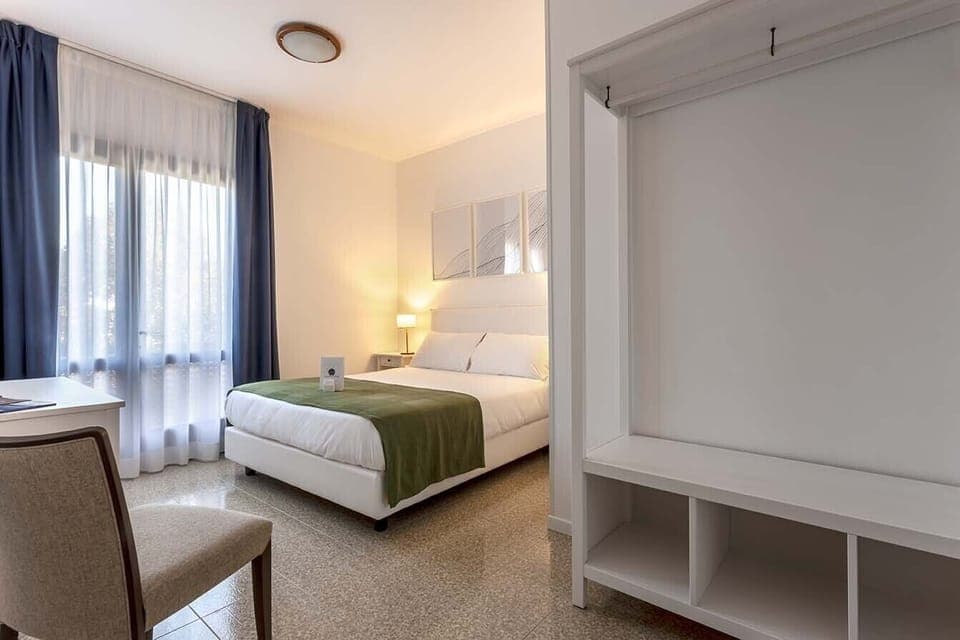 Comfort Double or Twin Room | Egyptian cotton sheets, premium bedding, down comforters