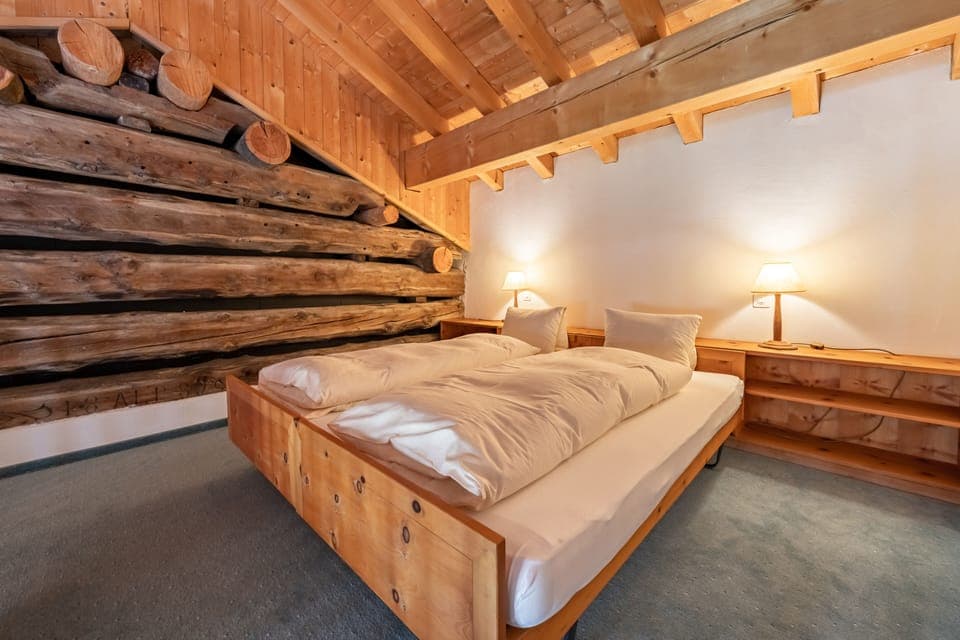 Junior Suite, Mountain View | Desk, free WiFi, bed sheets