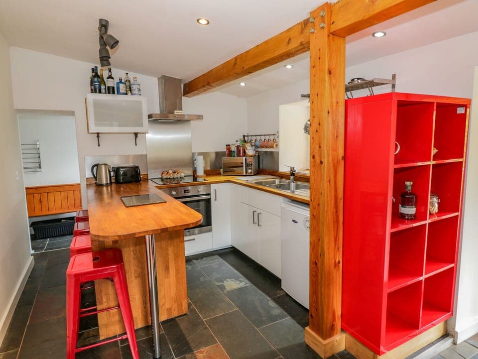 Fridge, dishwasher, electric kettle, toaster