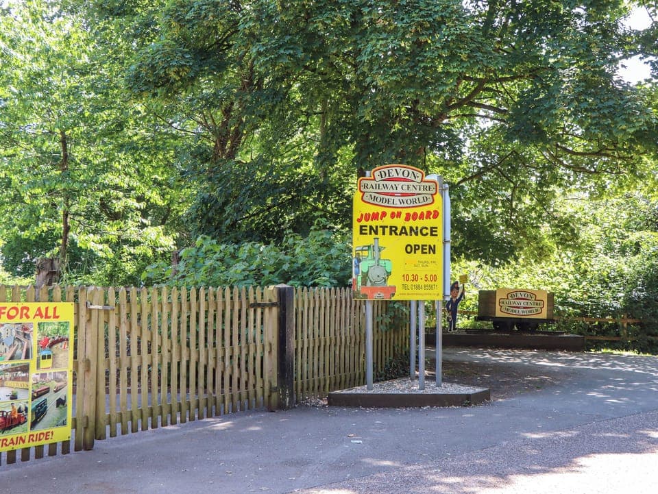 Cottage | Miscellaneous