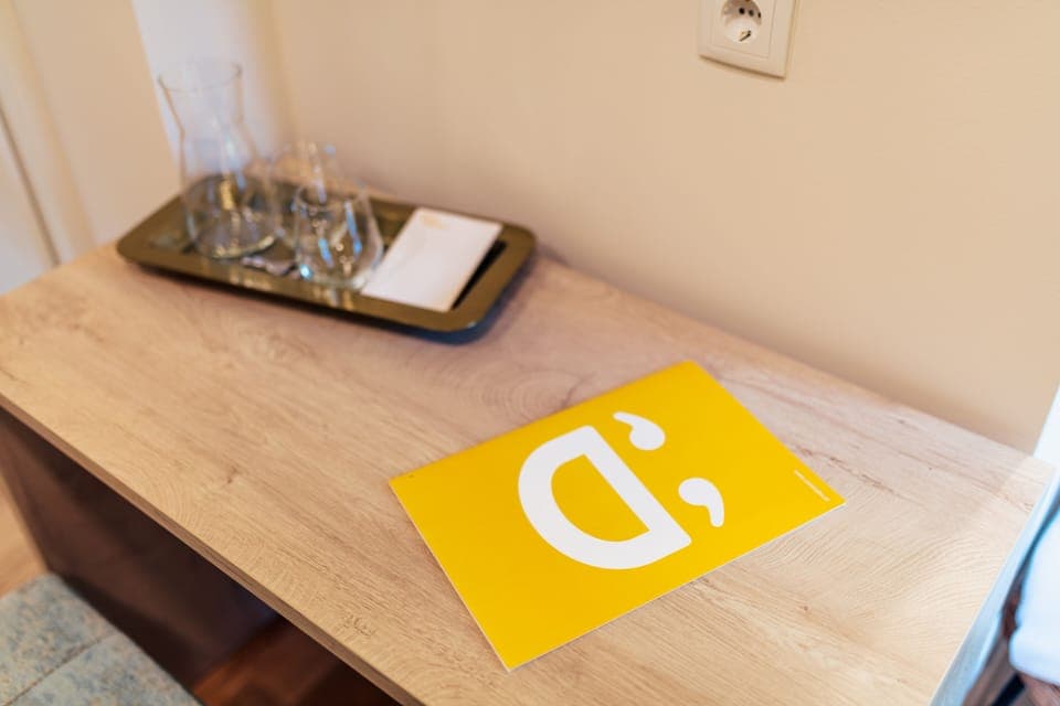 Basic Single Room | Desk, free WiFi, bed sheets