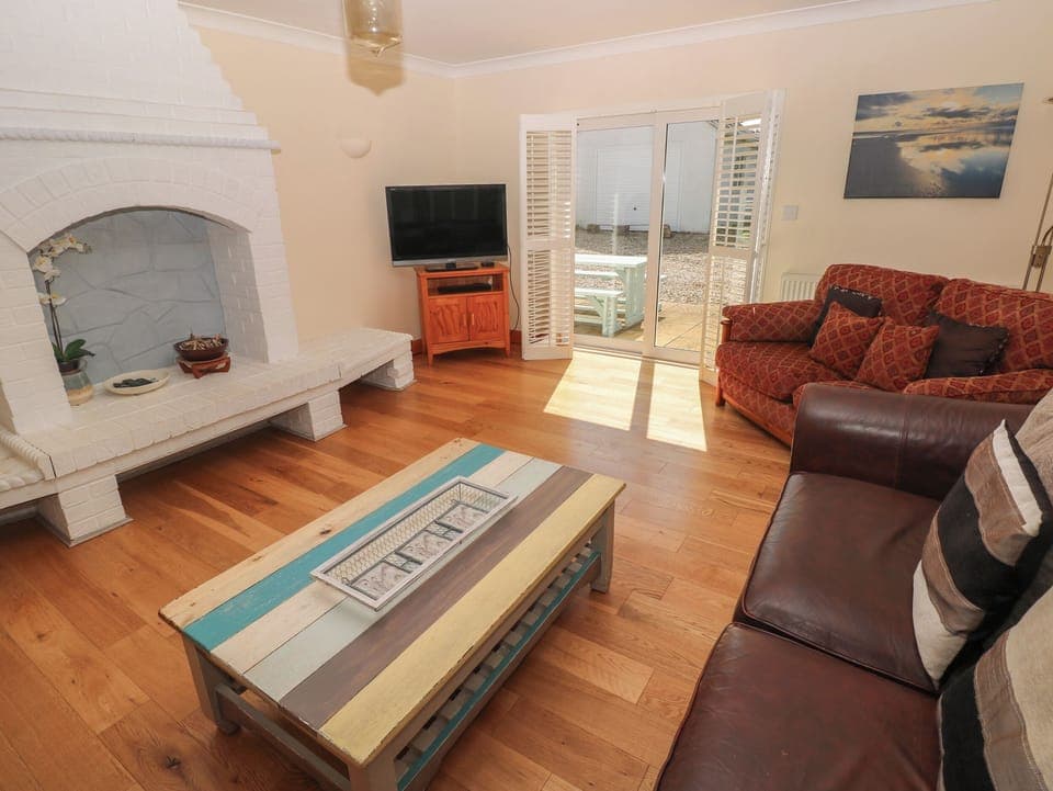 Cottage | Living area