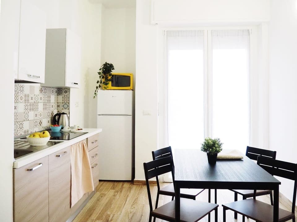 Family Triple Room | Private kitchen