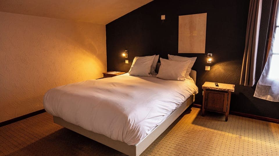 Basic Twin Room | Free WiFi