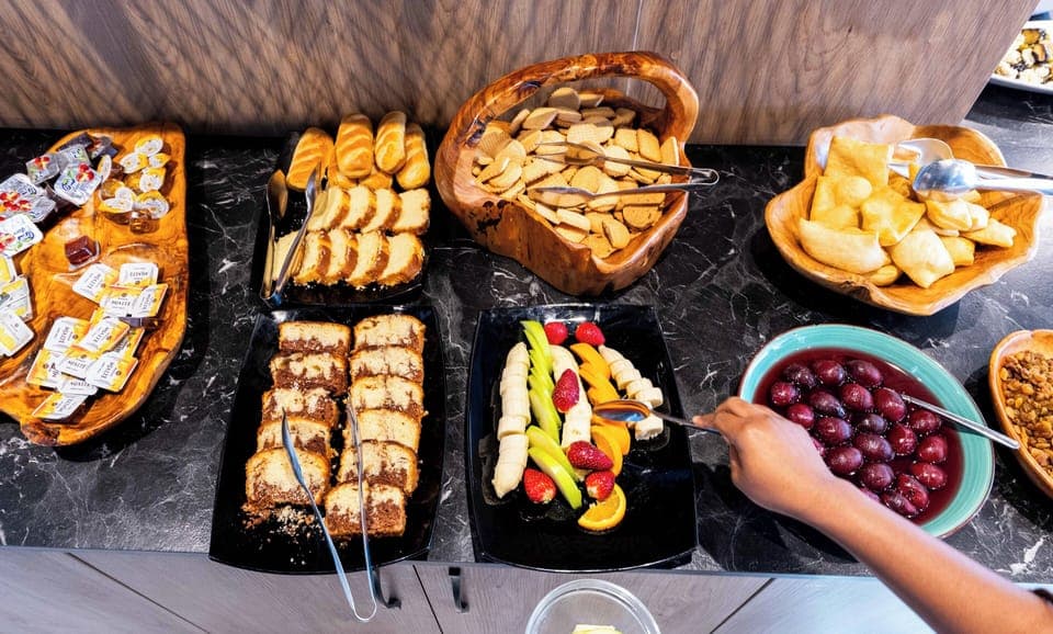 Free daily buffet breakfast